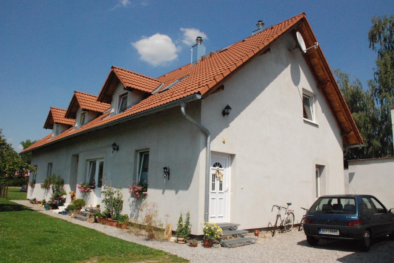 Penzion Hortenzie Usilne Exterior photo